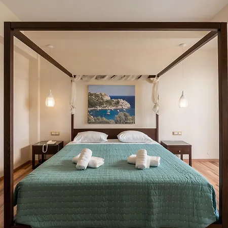 Hotel Ladiko -anthony Quinn Bay