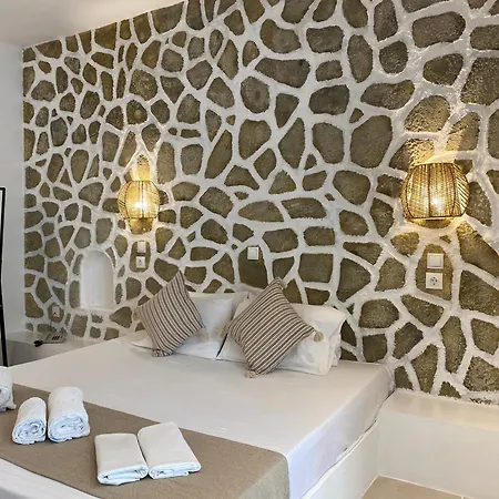 Hotel Ladiko -anthony Quinn Bay